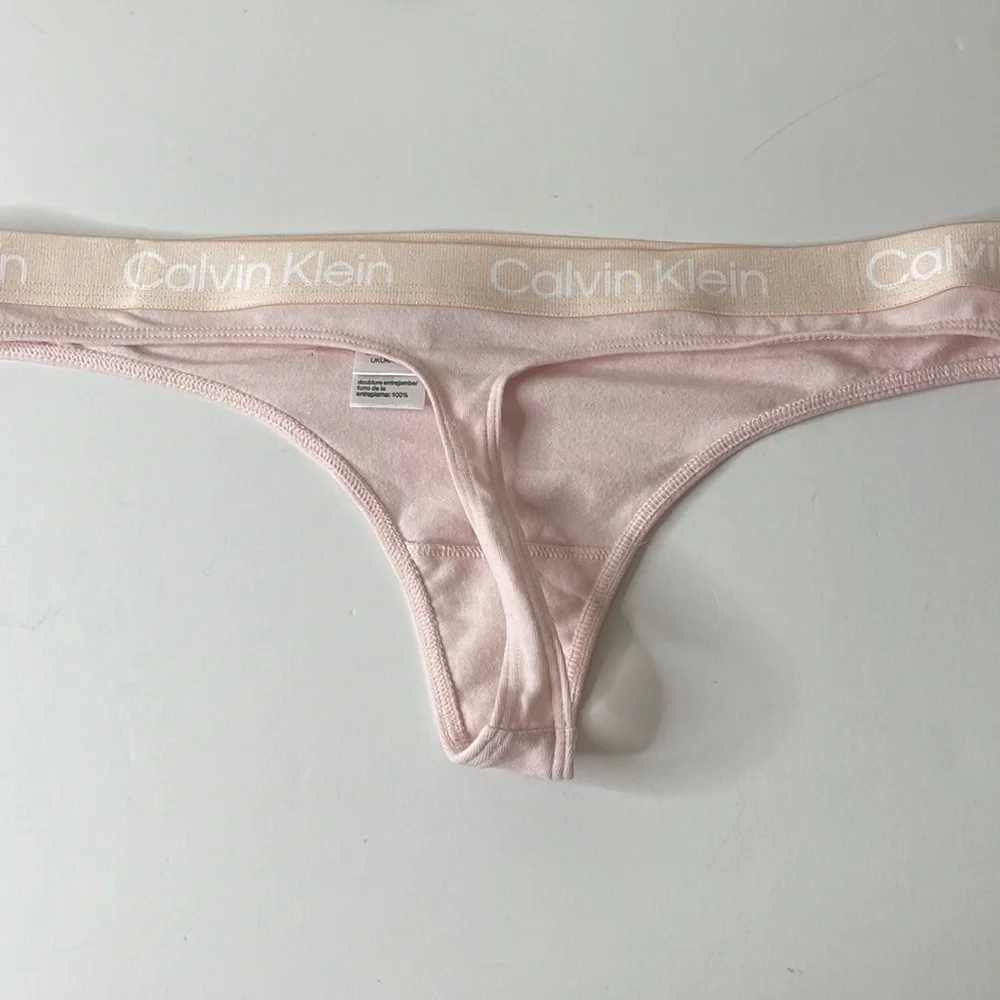 Calvin Klein calvin klein